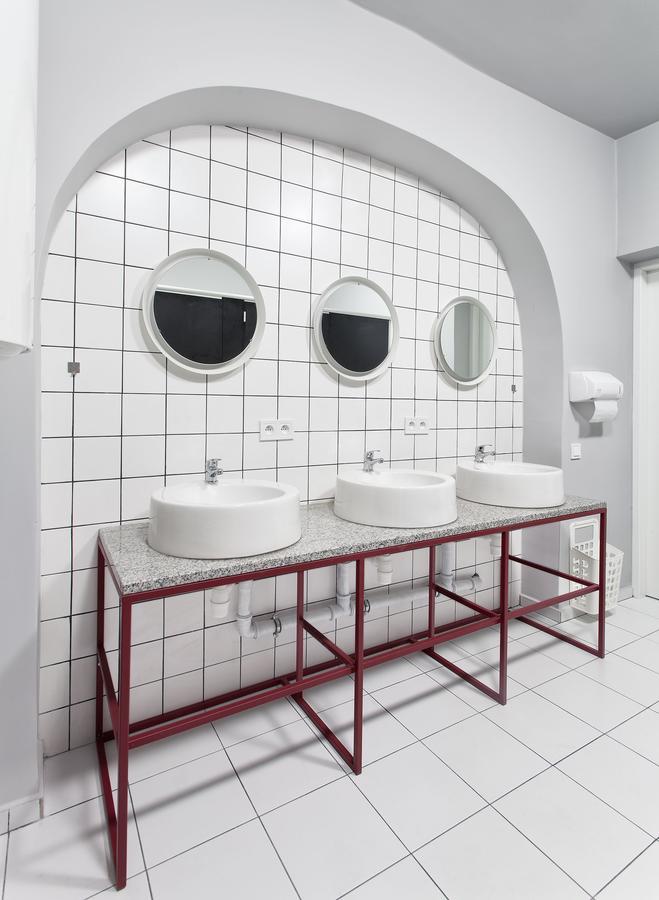 Opera Hostel *
